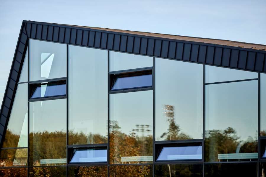 Mere bevægelse bag stålet i Hobro Idrætscenter, Hobro Idrætscenter, Amerikavej 22, 9500 Hobro